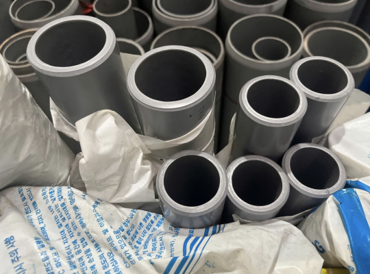 Ống nhựa CPVC dẫn hoá chất